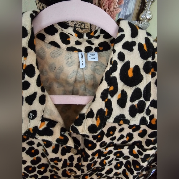 Nordstrom Sleep Shirt/Robe - Picture 3 of 5